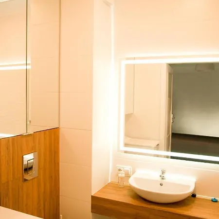 Apartament Blu Лодзь Екстер'єр фото