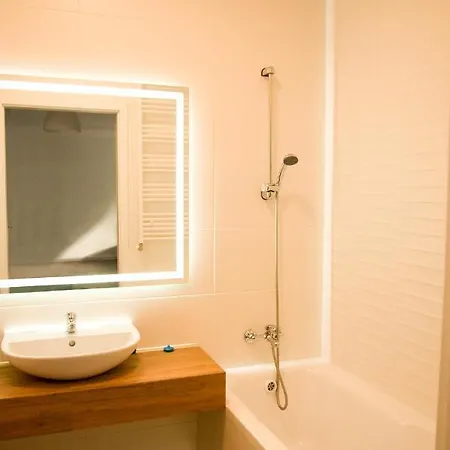 Apartament Blu Лодзь Екстер'єр фото